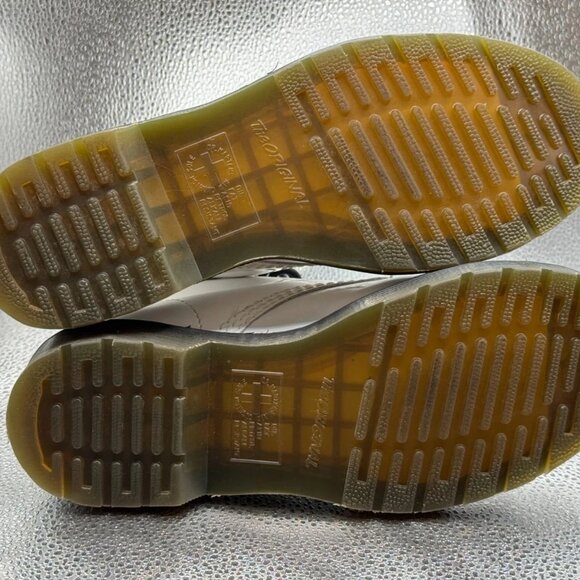 Size - 7 Dr. Martens White Womens Boot Smooth Leather Comfort Platforms Shoe - Picture 10 of 11